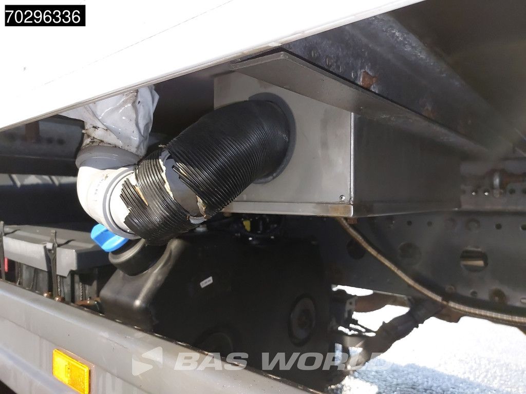 Mercedes Atego 818 4X2 8tonner Automatic 1000kg Ladebordwand Airco Cruise control Euro 6