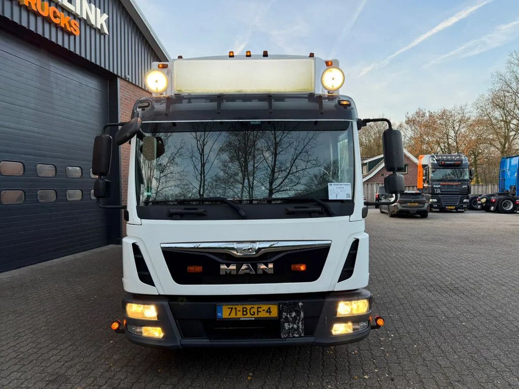 MAN TGL 12.220 Schuifzeil/vaste wand, 2T LBW, Airco, 730CM L 514.570KM