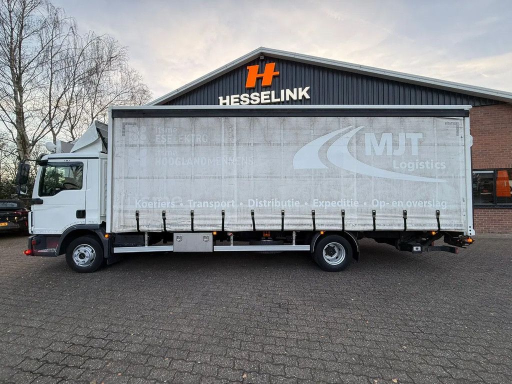 MAN TGL 12.220 Schuifzeil/vaste wand, 2T LBW, Airco, 730CM L 514.570KM