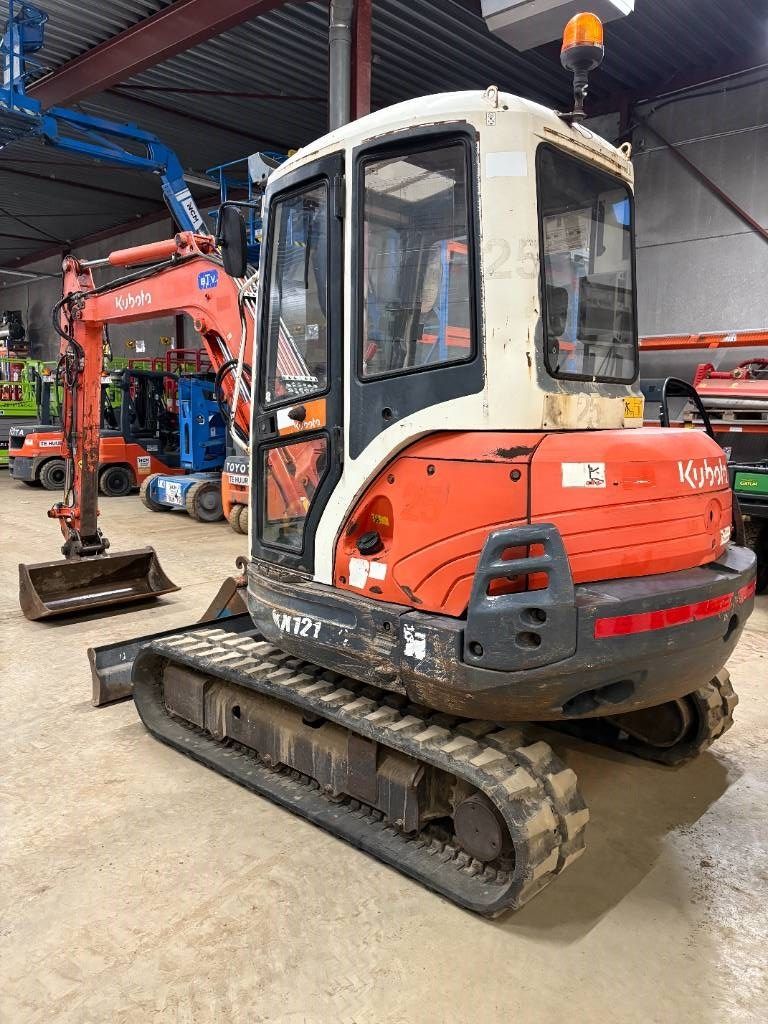 Kubota KX 121-3
