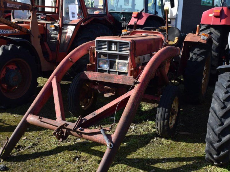 Case IH 383