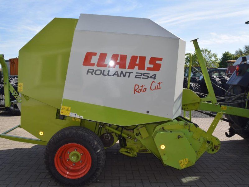 Claas Rollant 254 RC