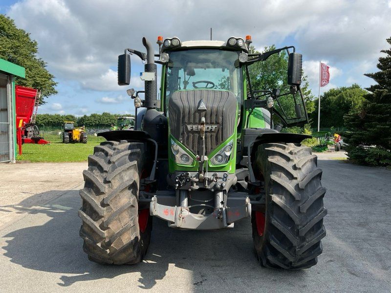 Fendt 828 Vario S4 ProfiPlus