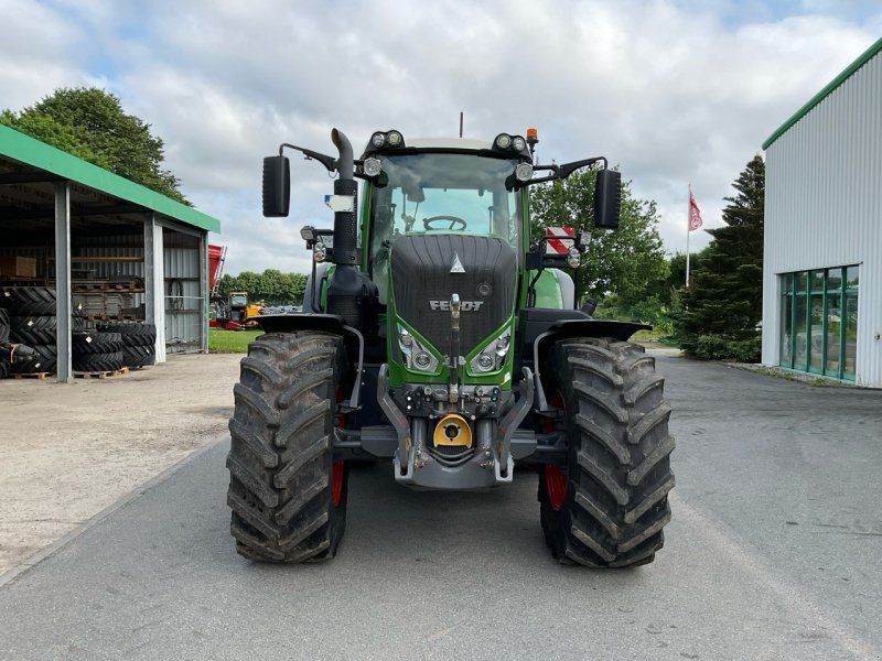 Fendt 828 Vario S4 ProfiPlus