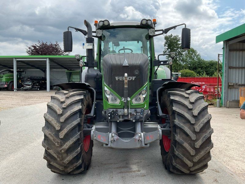 Fendt 828 Vario S4 ProfiPlus