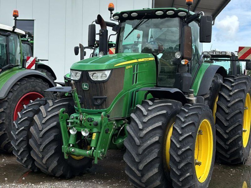 John Deere 6230 R