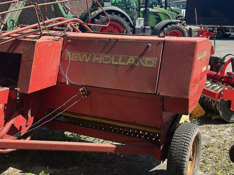 New Holland Hayliner 276