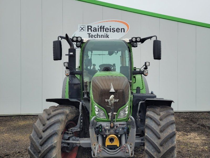 Fendt 718 Vario Gen6 Profi+