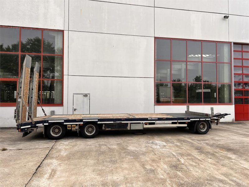 Müller Mitteltal D3 3 Achs Tieflader 9 m, Verzinkt, Weni