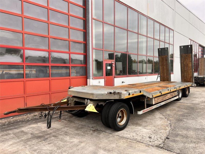 Möslein TF3 Schwebheim 3 Achs Tieflader