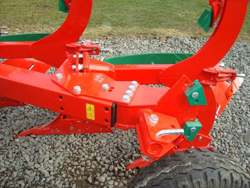 Agro-Masz PO 4 Blattfeder Steinsicherung