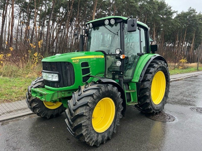John Deere 6230 Premium **Auto Quad Eco Shift**