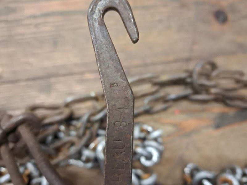 33x15.50-15 Schneeketten