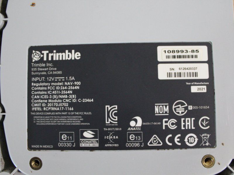 Trimble GFX-750 Lenksystem *XCN-1050 mit Empfänger NAV-900