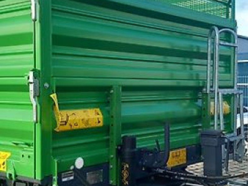 Strautmann STK 1302 / Tandemkipper / 3 Seiten