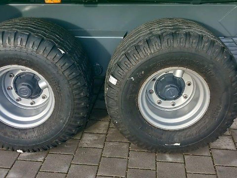 Strautmann STK 1302 / Tandemkipper / 3 Seiten