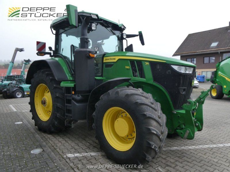 John Deere 7R 330