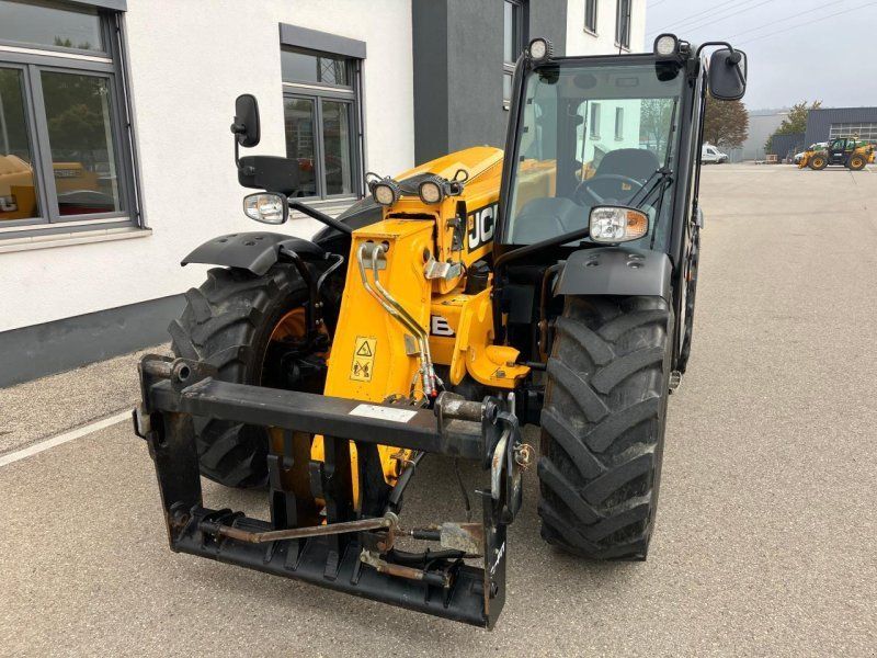 JCB 527-58 AGRI