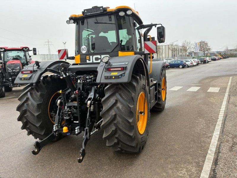 JCB Fastrac 4220 ICON