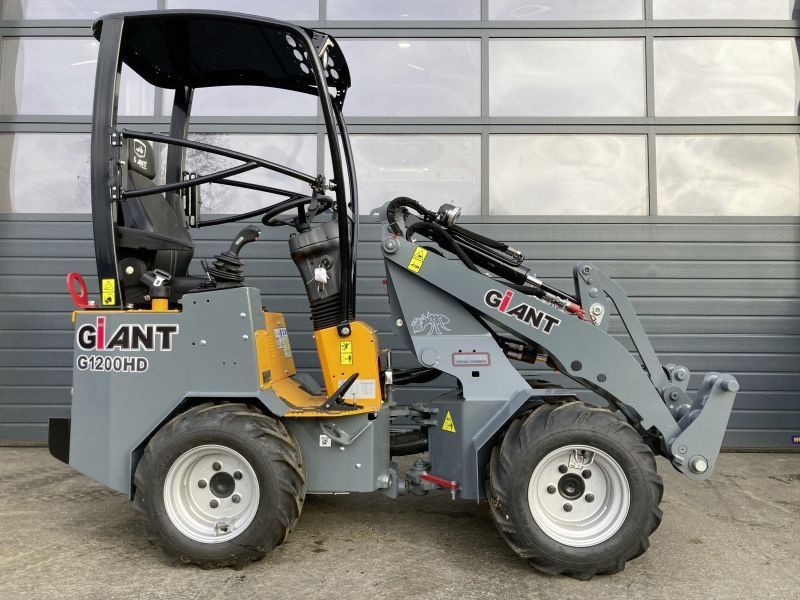 Giant G1200 HOFLADER