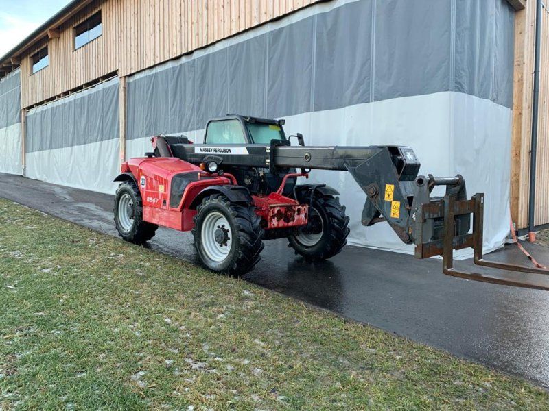 Massey Ferguson 8947