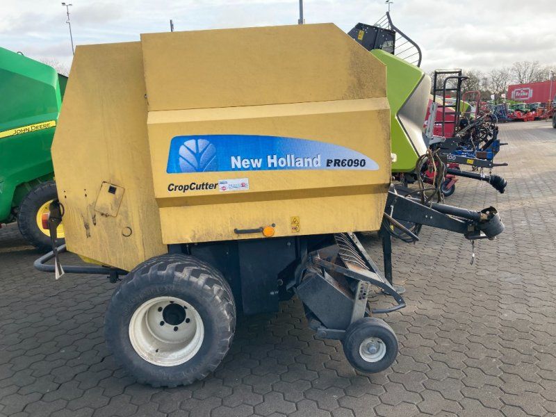 New Holland BR 7060 Crop Cutter