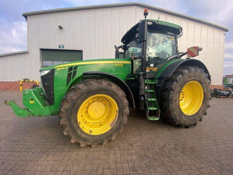 John Deere 8345R
