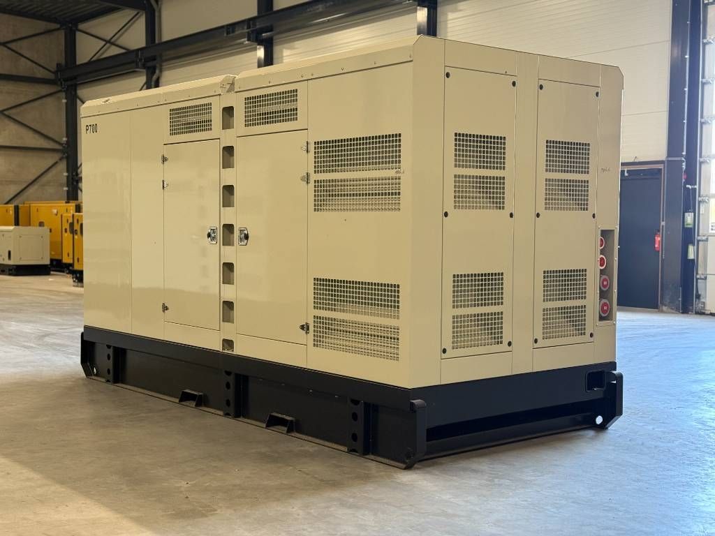 Perkins 2806D-E18TAG1A - 700 kVA Generator - DPX-19816