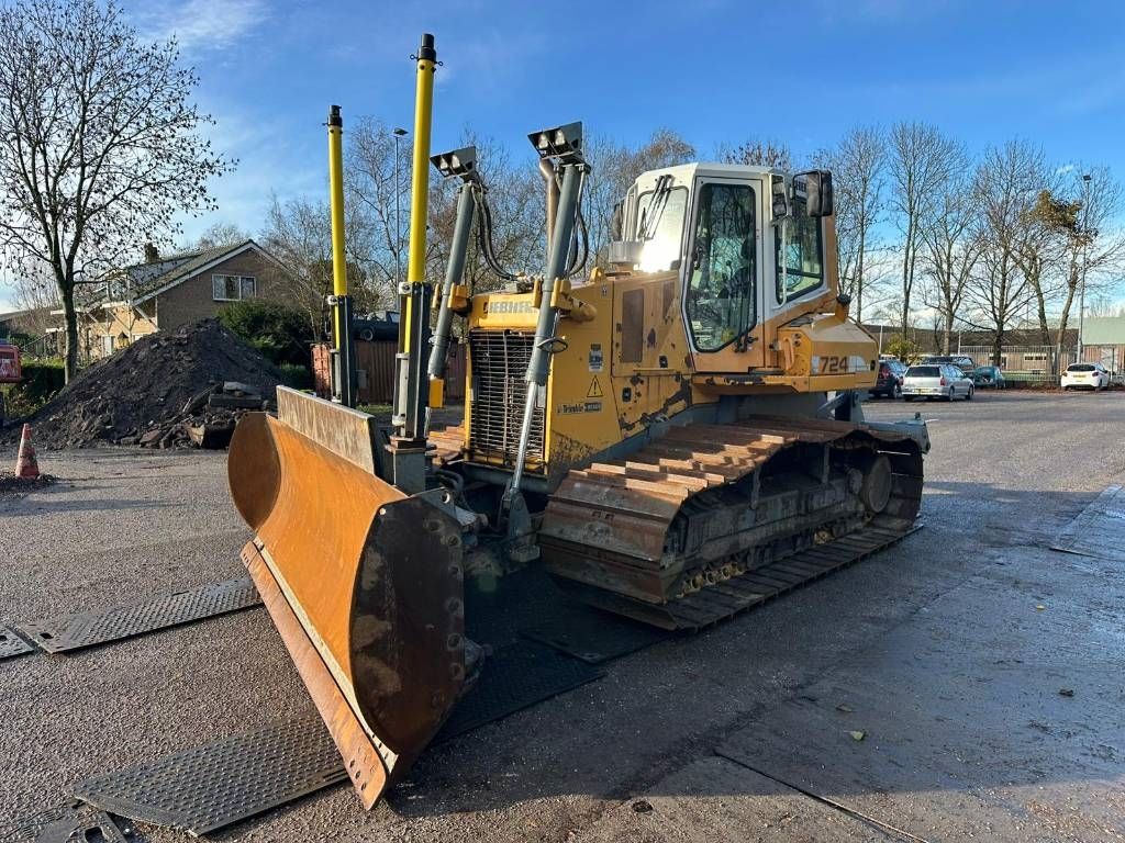 Liebherr PR 724 LGP - only 9055 hours!