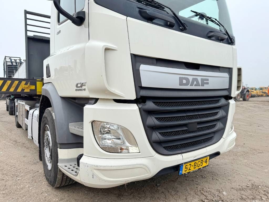 DAF CF400 17 Meter Palfinger Crane + Trailer