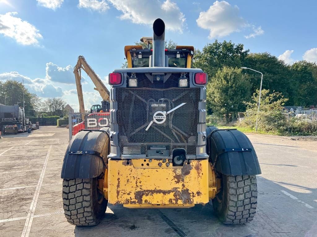 Volvo G946B 6x6 AWD - EPA Certified