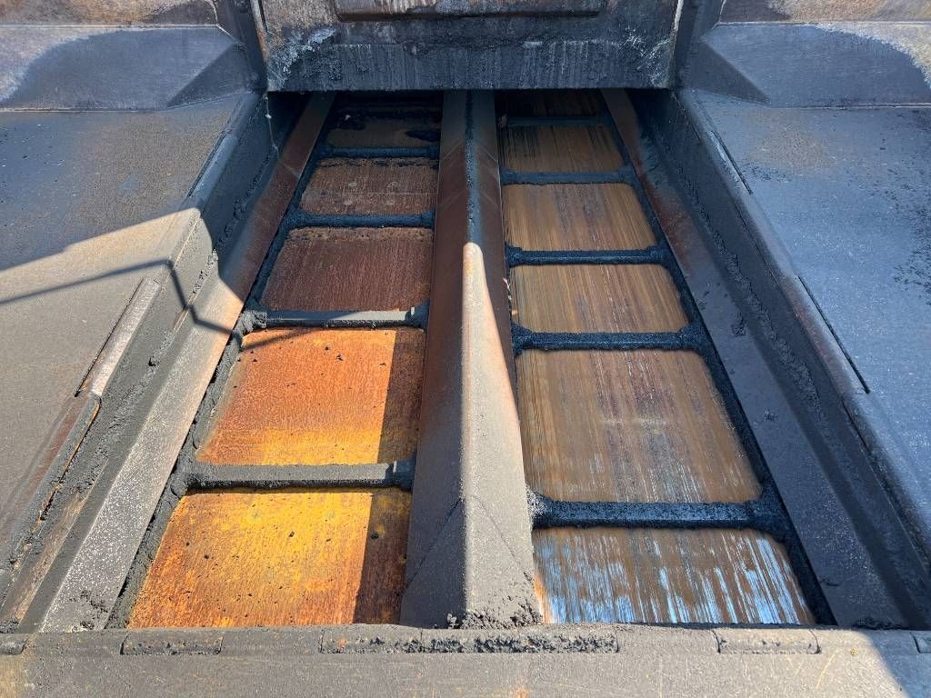 Volvo P7820C - 6 Meter Paving Width / Topcon GPS