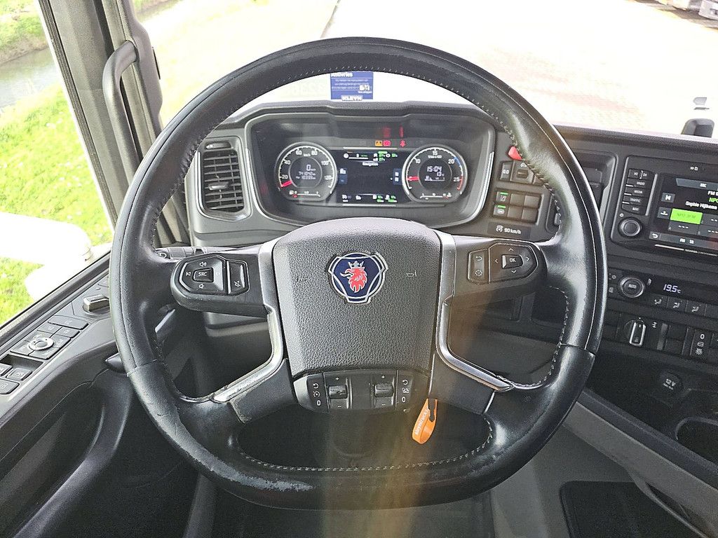 SCANIA R500 led skirts retarder