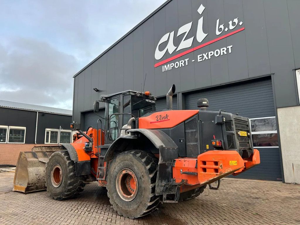 Hitachi ZW310-6