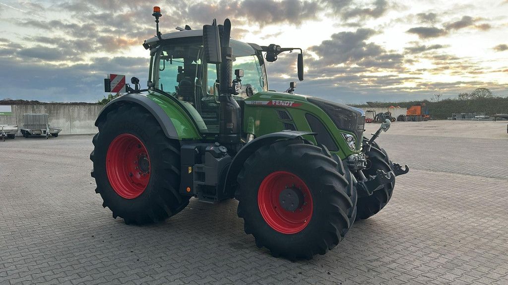 FENDT FENDT 724 VARIO WG4218