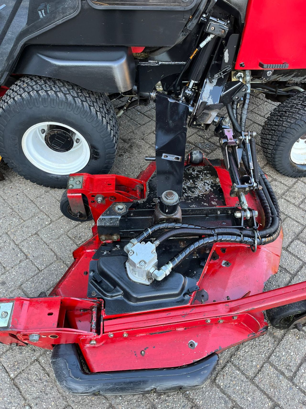 Toro GM 4010-D 54 pk stage V 3-dek cirkelmaaier