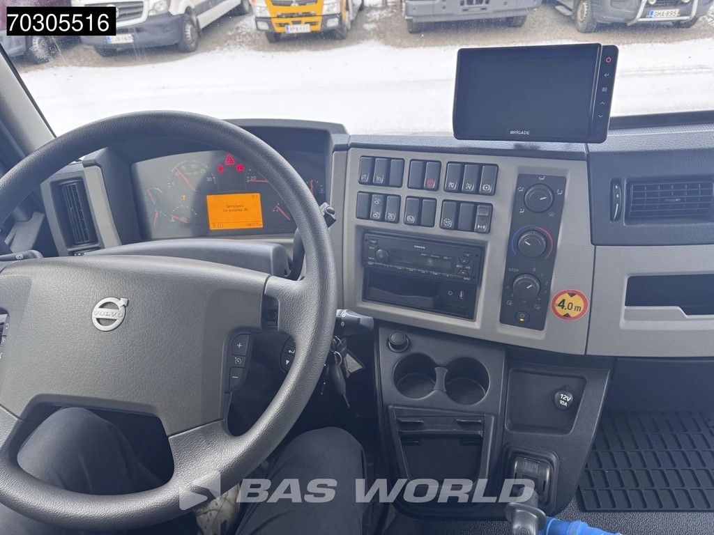 Volvo FL 250 4X2 14tonner Automatic Exhibition truck EURO 6