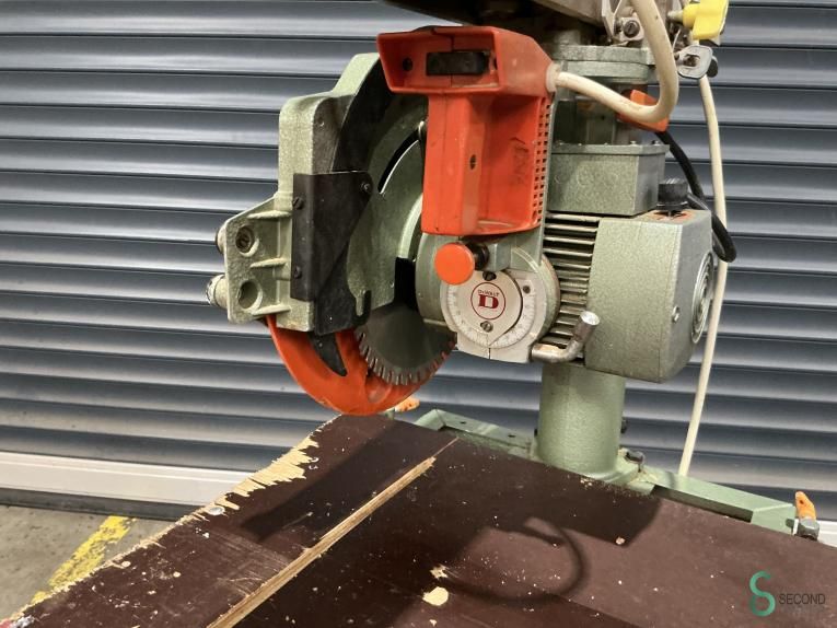 Radiaal afkortzagen Dewalt 1980