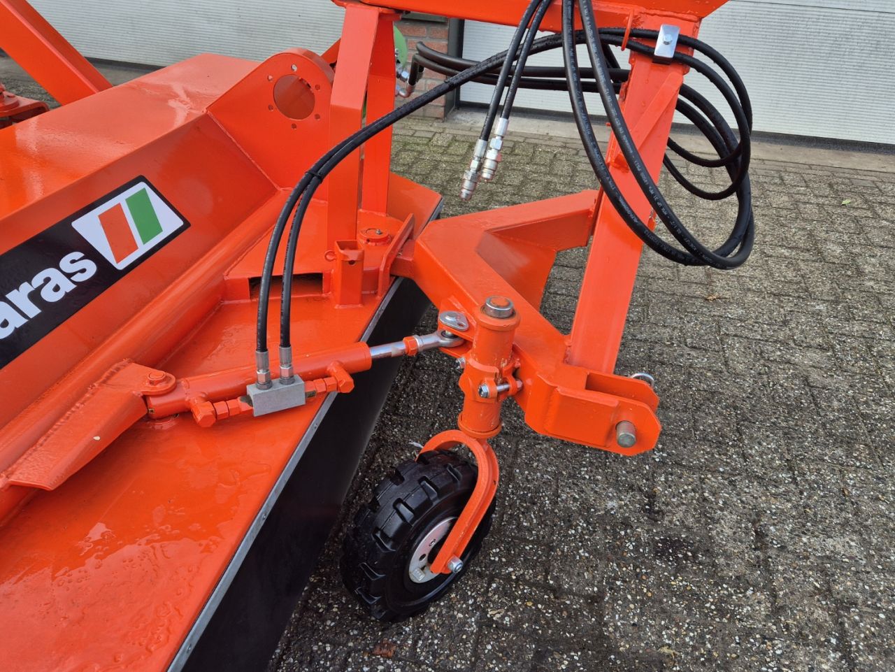 Holaras veegmachine 220