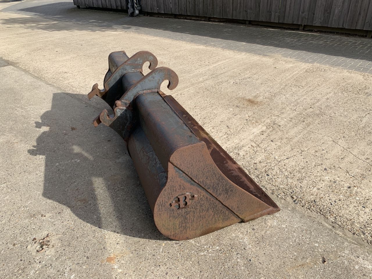 Brede graafbak gebruikt CW30/40