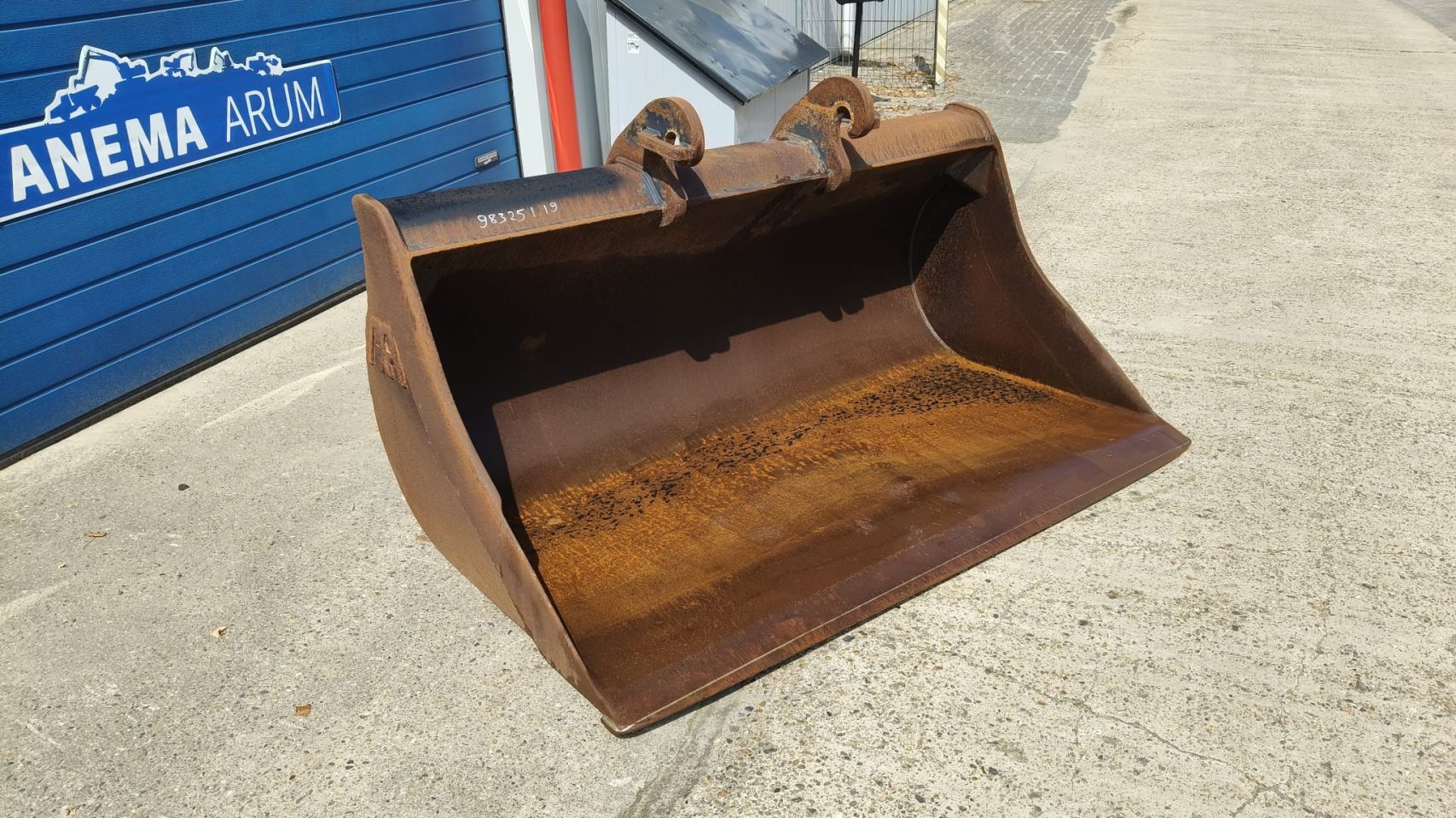 Brede graafbak gebruikt CW30/40