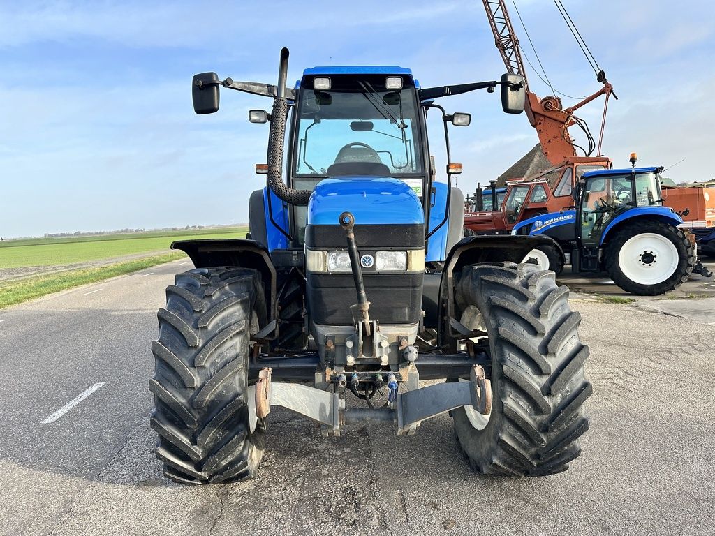 New Holland TM 115