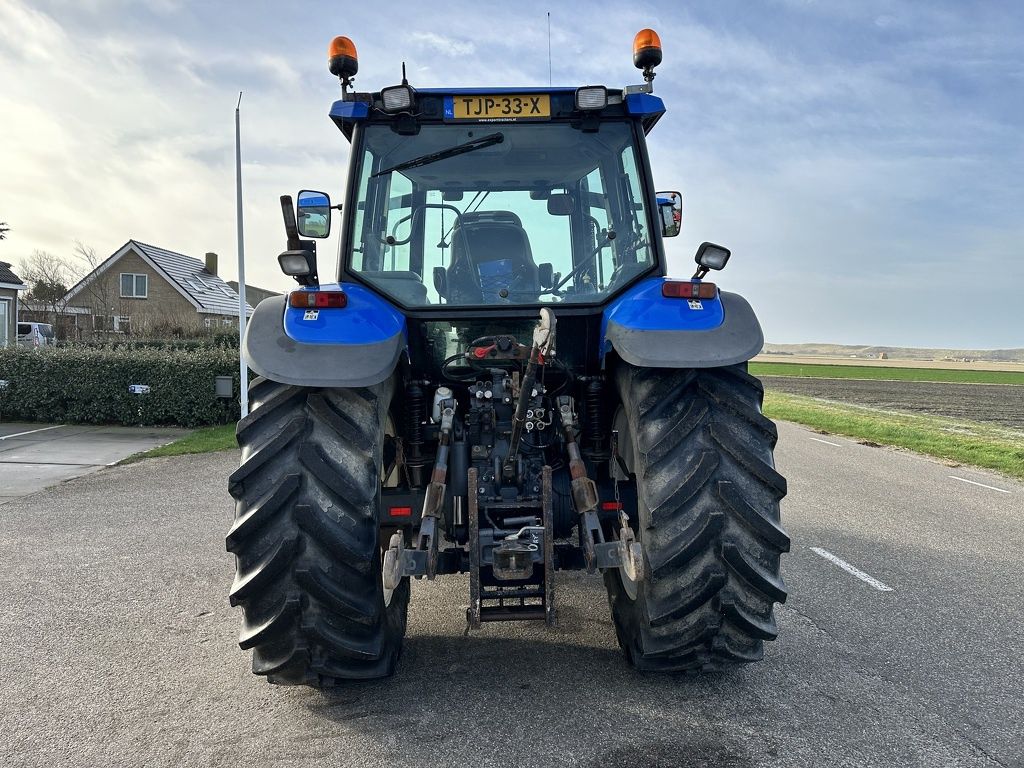 New Holland TM 115