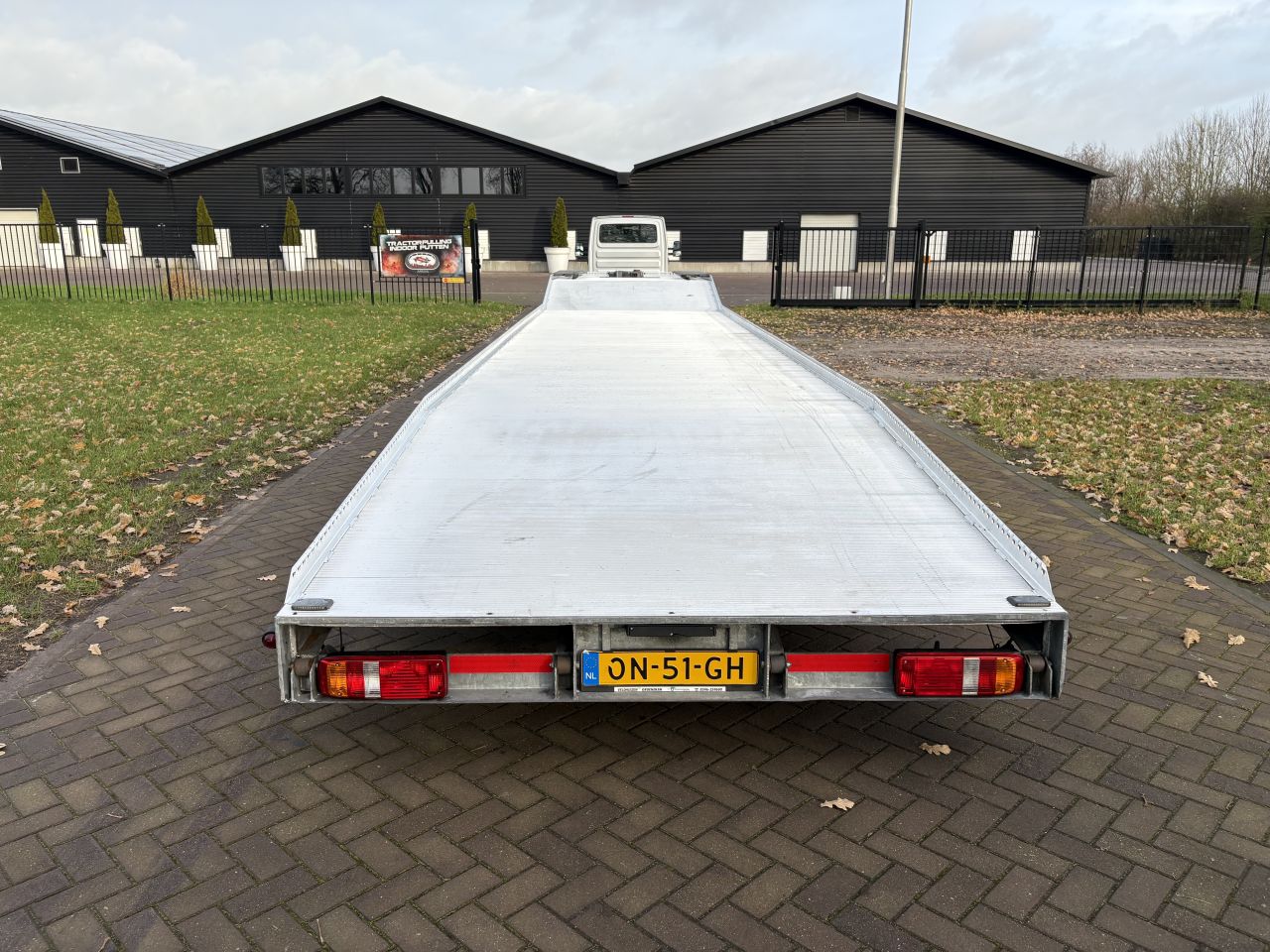 Be oplegger 6.8 TON ambulance auto transporter Veldhuizen (2014