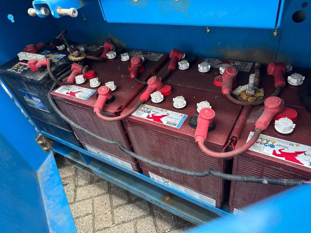 Genie GS3369DC Hoogwerker Schaarhoogwerker