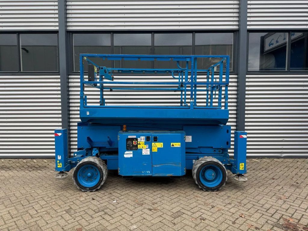 Genie GS3369DC Hoogwerker Schaarhoogwerker