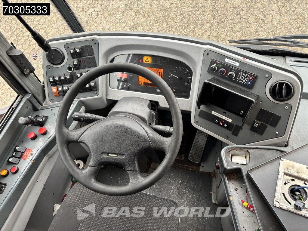 VDL AMBASSADOR 200 4X2