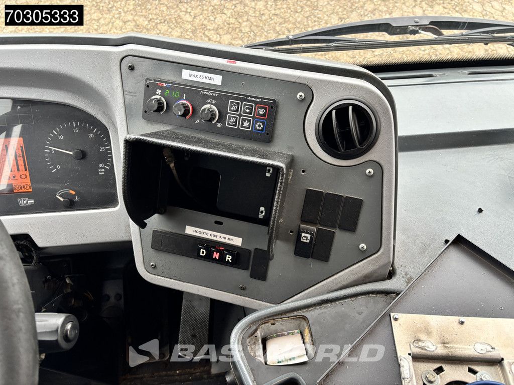 VDL AMBASSADOR 200 4X2