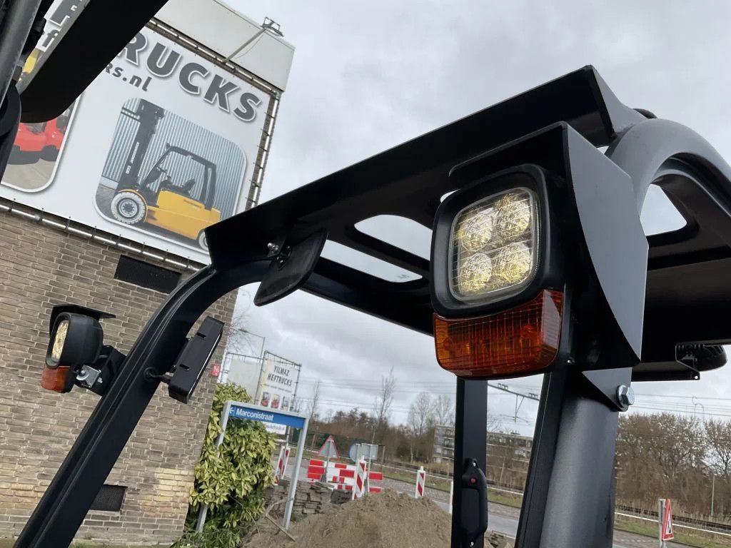 Ep EFL 303 B 300KG 4.80METER HEFTRUCK