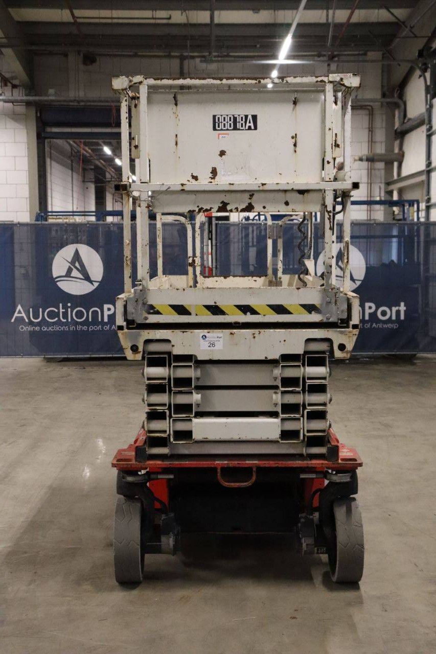 JLG 2646 ES Electric Scissor Lift 9.92m 2016